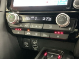 フロント両席にはシートヒーターが付いています!寒い日に便利な装備ですね。