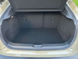 広さと使いやすさを向上させたラゲージスペース。積み下ろしもしやすいお車です!