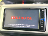 【純正ナビ】人気の純正ナビを装備しております。ナビの使いやすさはもちろん、オーディオ機能も充実!キャンプや旅行はもちろん、通勤や買い物など普段のドライブも楽しくなるはず♪