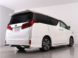 当店では、厳選された車両のみ展示しております。アルファード・ヴェルファイアに特化した専門店ならではの豊富な在庫の中から、お気に入りの一台をお探しください!