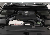 【エンジン型式】V35A-FTS【種類】V型6気筒ICツインターボ【過給機】IC付きツインターボ【WLTCモード燃費】7.9km/リットル ※カタログデータ