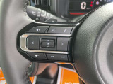 操作のしやすさが分かるスイッチ類。装備有無と配置、文字消えや使用感までチェックできます。