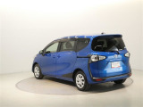 U-CARの販売だけでなく、自動車保険・生命保険・携帯電話の販売も行っております