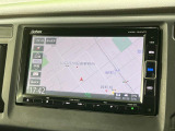 【純正ナビ】人気の純正ナビを装備しております。ナビの使いやすさはもちろん、オーディオ機能も充実!キャンプや旅行はもちろん、通勤や買い物など普段のドライブも楽しくなるはず♪