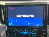 【9型ナビゲーション】目的地までしっかり案内してくれる使いやすいナビ。Bluetooth接続すればお持ちのスマホやMP3プレイヤーの音楽を再生可能!毎日の運転がさらに楽しくなります!!
