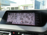 タッチパネルナビとなります。スマホのように使用できます。