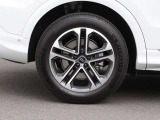 純正アルミホイール装着車両です!