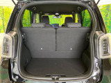 普段のお買い物や通勤、送迎等に十分な荷室スペースを確保しております。セカンドシートを倒すと、大きな荷物の積載も可能です♪
