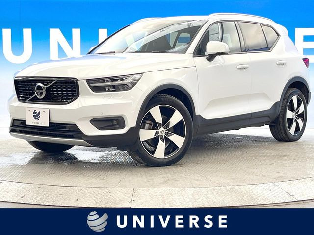 ボルボ XC40 T4 AWD モメンタム 4WD の中古車詳細 (73,420km, ホワイト