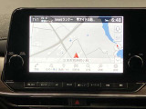 メーカーナビ(NissanConenectナビゲーションシステム)プロパイロットとリンクするナビゲーションシステム。9インチの高解像度モニターを搭載し、スマートフォンのワイヤレス充電など対応!