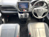 ヴォクシー 2.0 ZS 煌 