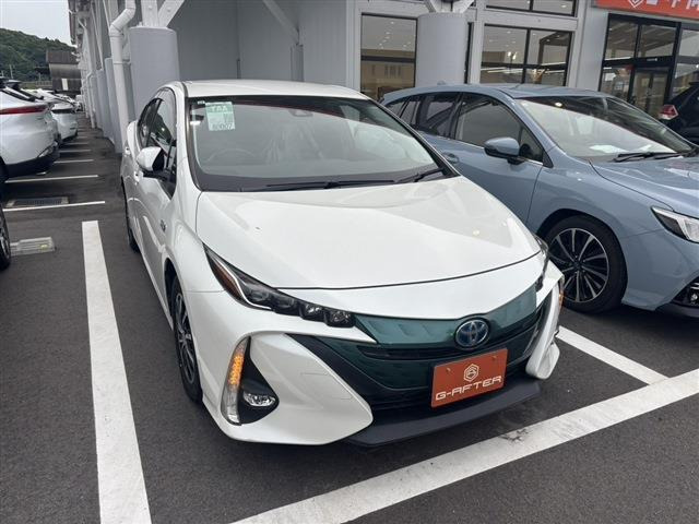 プリウスPHV 1.8 S ナビパッケージ 禁煙車 純正11.6インチナビ バックカメラ