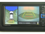 専用のカメラにより、上から見下ろしたような視点で360度クルマの周囲を確認することができます☆縦列駐車や幅寄せ時に活躍してくれます