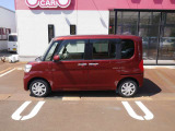 ■店頭のお車には、車検(保安基準品)OKのものでありましたらカスタマイズオプションも可能です。カスタマイズでおしゃれにドレスアップはいかがでしょうか?アルミのインチアップ等もご相談下さい。