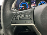 【ステアリングスイッチ】運転中に前方から目線をそらすことなくオーディオ等の操作が可能な便利機能!安心&快適なドライブを演出してくれます。