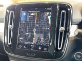 【9インチタッチスクリーン純正HDDナビ】「Apple Car Play」「Android Auto」対応のボルボ先進ナビゲーション「SENSUS」。最新地図データへ無料更新してお渡しします。
