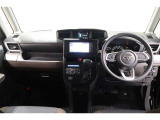 必要な装備を使いやすい位置に配置した機能的な運転席まわり。操作感や車両感覚など、ぜひ運転席に座って確かめてください。