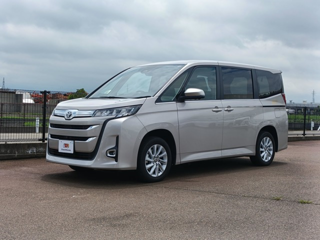 トヨタ ノア 