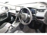 ■見通しのよいすっきりとした視界で、誰でも運転しやすいです。運転のしやすさは疲れにくさにも繋がりますよ♪