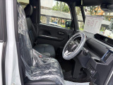 運転席広々