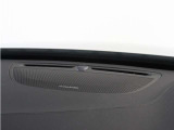【harman/kardon】世界のオーディオファン垂涎のプレミアムサウンドシステムを搭載。原音に近い音場空間を忠実に再現。乗る人すべてに最良の音響体験を提供します。