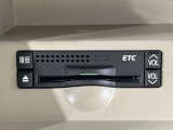【ETC】高速道路の料金所をストレスなく通過!話題のスポットやサービスエリアに多い「スマートIC」利用時は必須のアイテムです。当店でセットアップを実施、ご納車当日からすぐにご利用いただけます!