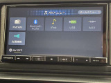 ブルートゥースに接続することにより、スマホに入ったお気に入りの音楽を車内で楽しむことができます♪あると本当に便利な機能になっています!