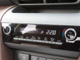 オートエアコンで車内はいつでも快適です♪