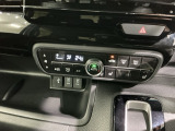 フロント両席にはシートヒーターが付いています!寒い日に便利な装備ですね。