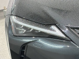 LEDヘッドライトは、点灯の瞬間から最大光量を発揮し、突然暗くなるトンネルなどでの安定感を高めます。