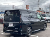 セレナ 1.4 e-POWER ハイウェイスターV 