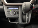 オートエアコンで操作も簡単です♪寒い冬も暑い夏でも車内快適!