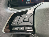 ステアリングスイッチ搭載!ハンドルひとつで手を離さなくても運転中視線をそらさなくても操作が出来て便利です