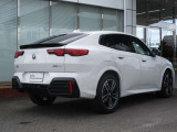 名鉄AUTOオリジナルコーティングMコートをはじめウインドフィルム施工、ドライブレコーダー取付、BMWパフォーマンスアクセサリーなど各種承ります。