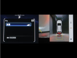 コーナーセンサーを装備。障害物までの距離に応じて警告音を変えてお知らせ。縦列駐車時や駐車場・車庫等での取り回しをサポートします。詳細は販売店スタッフまでお尋ね下さい。