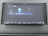 オーディオソースはご覧の通りです。Bluetoothを搭載しています。スマホと連動させると音楽等楽しむことが出来ます。