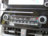 オートエアコンで車内はいつでも快適です♪