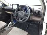 この車で色んな場所へドライブに出かけてみませんか。
