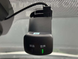 ドライブレコーダーは運転時はもちろんのこと、駐車場内でエンジンを切っている時でも当たった振動を元に電源が自動で入るので当て逃げ防止にもなります。