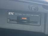 【ETC】高速道路の料金所をストレスなく通過!話題のスポットやサービスエリアに多い「スマートIC」利用時は必須のアイテムです。当店でセットアップを実施、ご納車当日からすぐにご利用いただけます!