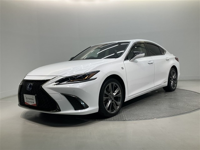 ES 300h Fスポーツ 