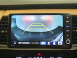 安心のバックモニター付き!ナビの画面にカメラ映像がしっかり表示されるので、駐車が苦手な方でも安心して車庫入れができますよ♪
