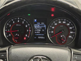 【メーターまわり】ドライバーから見やすい位置にあって安全運転に寄与します。マルチインフォメーションディスプレイでは、クルマに関する情報の確認はもちろん、各種安全機能・装備のON/OFFも設定可能。