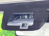 【スズキ セーフティサポート】走行中に前方の車両等を認識し、衝突しそうな時は警報とブレーキで衝突回避と被害軽減をアシスト。より安全にドライブをお楽しみいただけます。