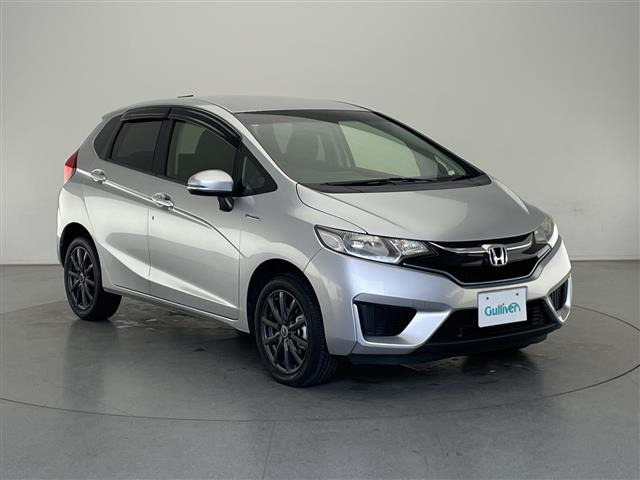 フィット 1.5 ハイブリッド Fパッケージ 4WD 4WD 修復歴無し
