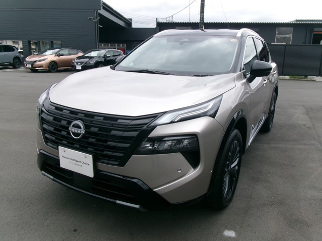 エクストレイル  1.5 G e-4ORCE 4WD