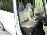 もちろん車内はキレイです♪よりクリーンな状態をキープしたいお客様には『ナノゾーンコート』がおすすめ!新型コロナウイルス対策や、除菌・消臭に効果を発揮し多くの方にご好評いただいております。