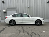 BMW認定中古車は、ドイツ本社と同様の教育・訓練を受けたBMW専門のメカニックが100項目以上のポイントを徹底的にチェックし、厳選した車輌のみを販売しております。