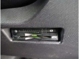 窓を開けずに料金所を通過できる今やもう必需品のETC!インパネにスッキリ装着したビルトインタイプです♪ETCカードの入れ忘れ・抜き忘れを音声やアラームで教えてくれるので、入れ忘れ・抜き忘れを防げます♪