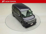 両側パワースライドドア付きだから、狭い駐車スペースなどでの乗り降りラクラク♪小さなお子さまのいるご家庭には嬉しい装備です。